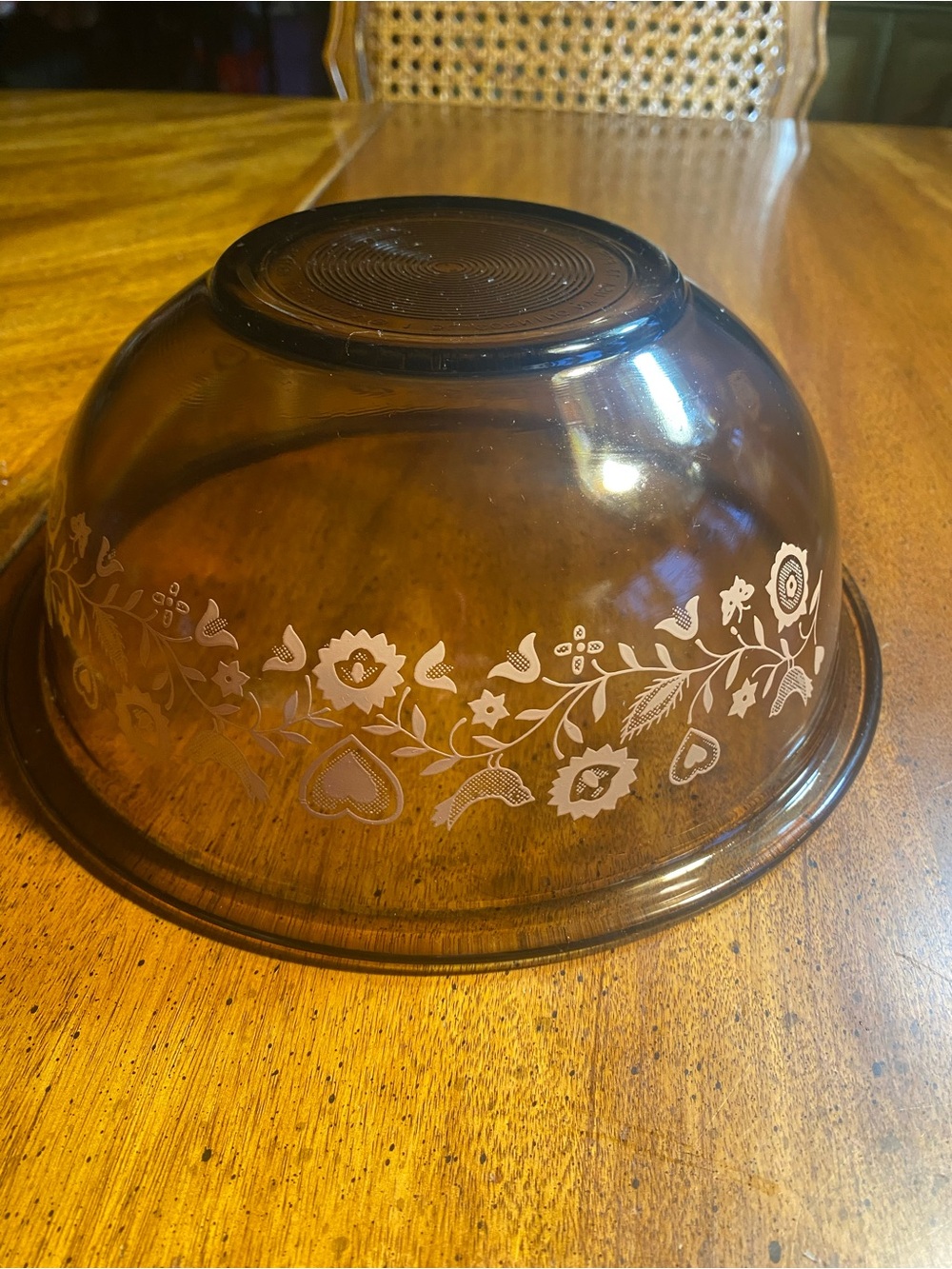 Pyrex Friendship 323 Glass Mixing Bowl 1.5 Liter